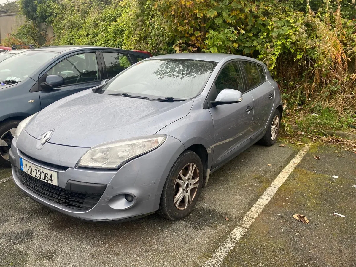 2011 Renault Megane Parts or Sell Complete - Image 3