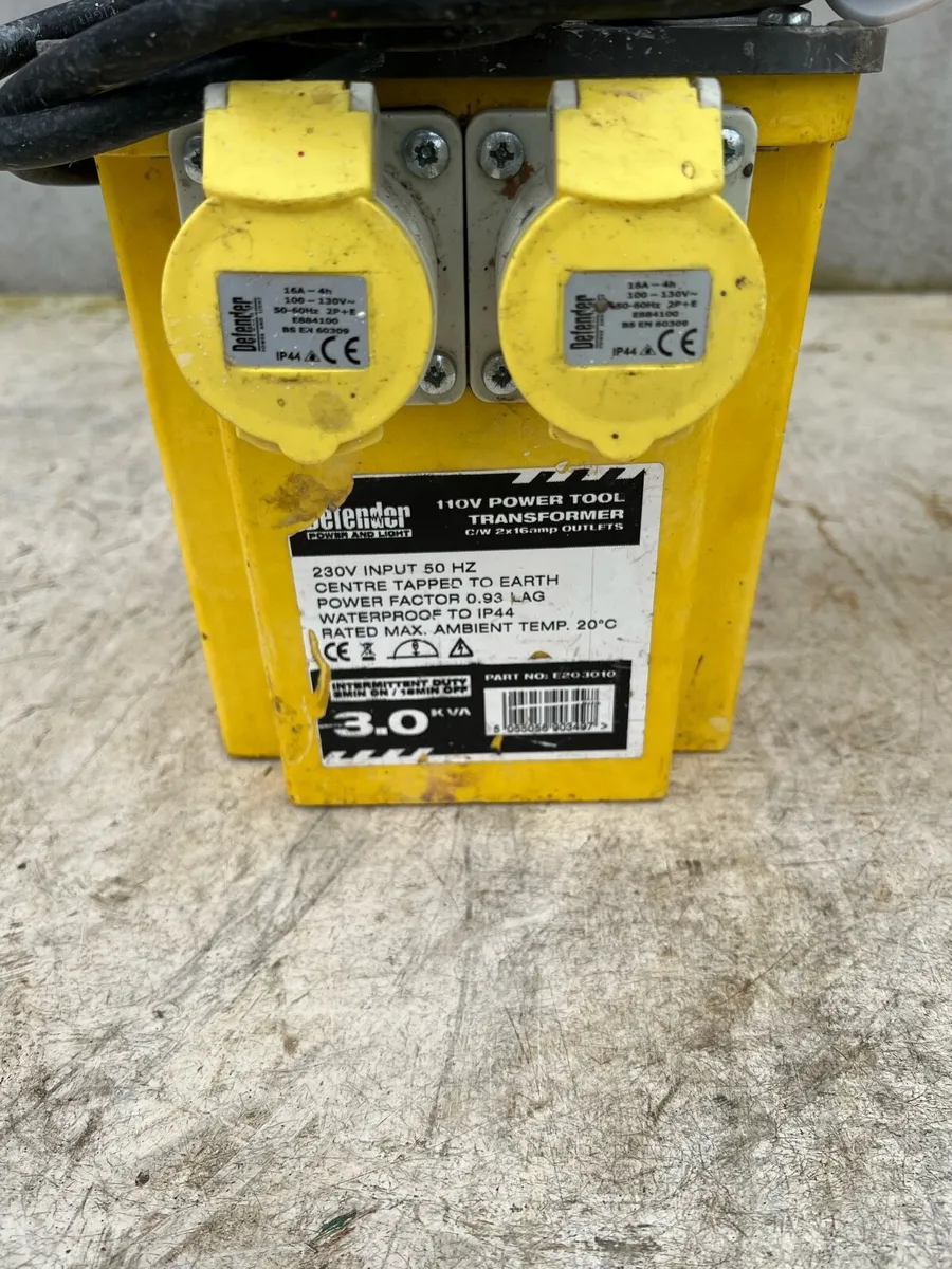 Transformers defender 3.3 KVA1 110 Volt. - Image 4