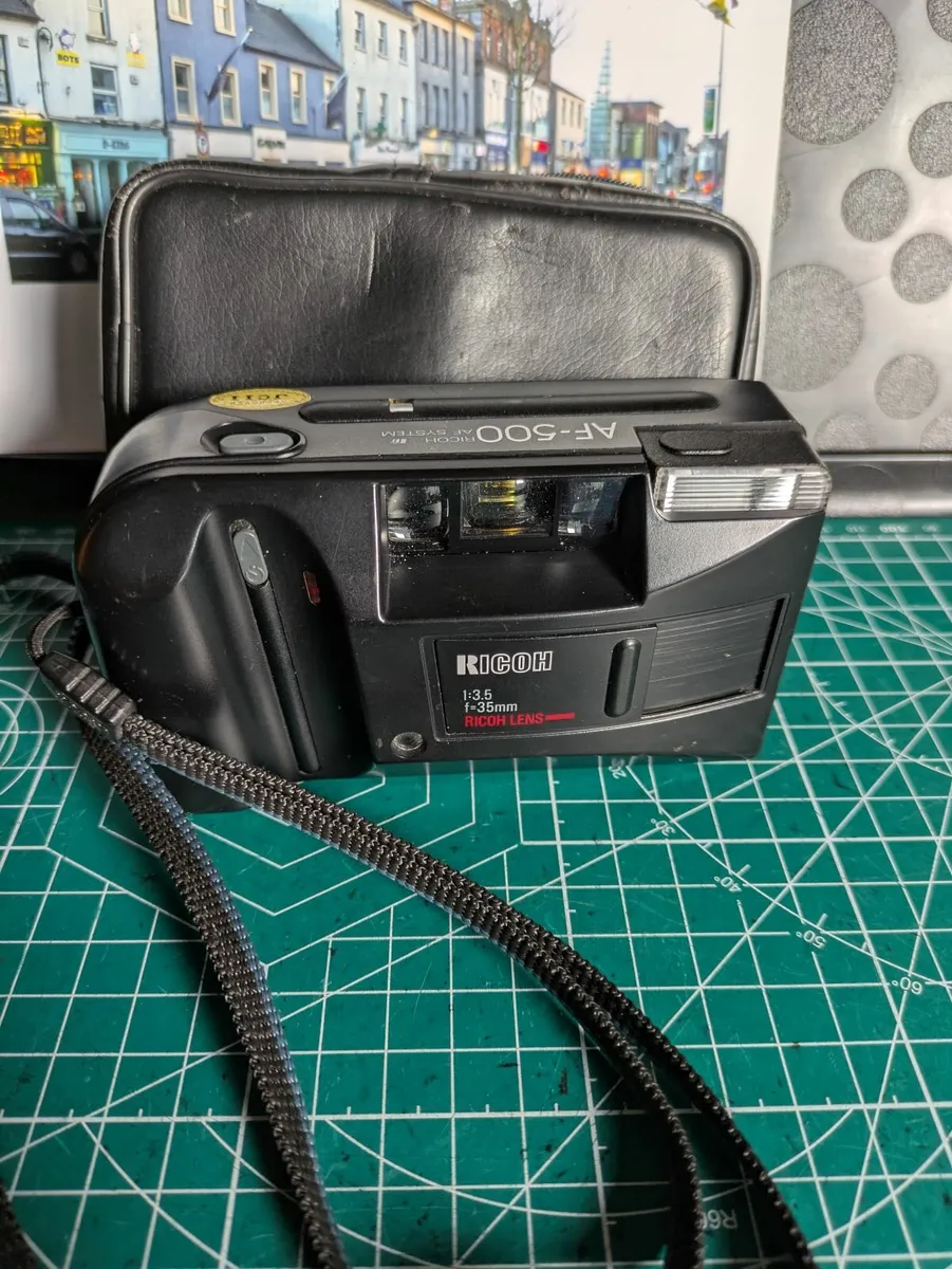 🎞️ Ricoh AF-500 35mm film Point& Shoot camera - Image 1
