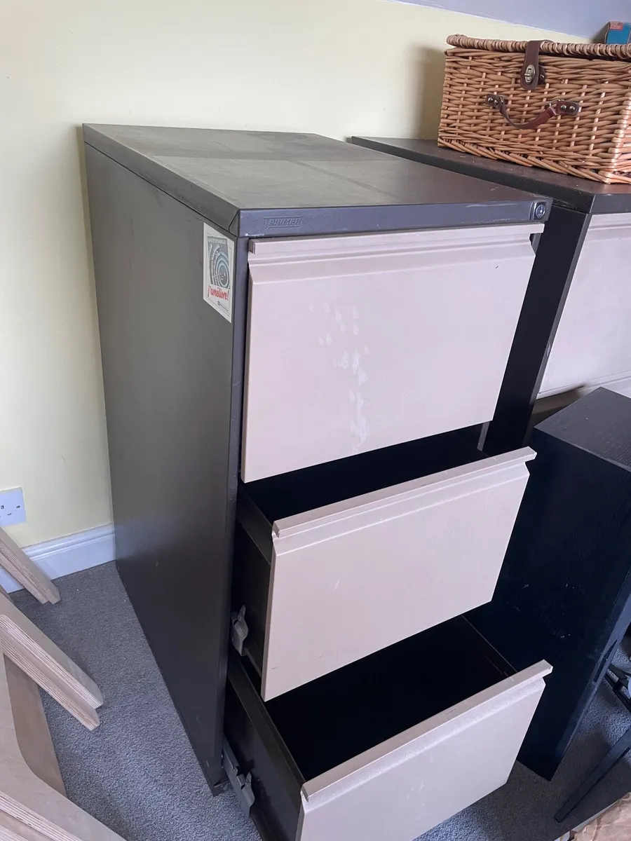 Filing cabinet - Image 2