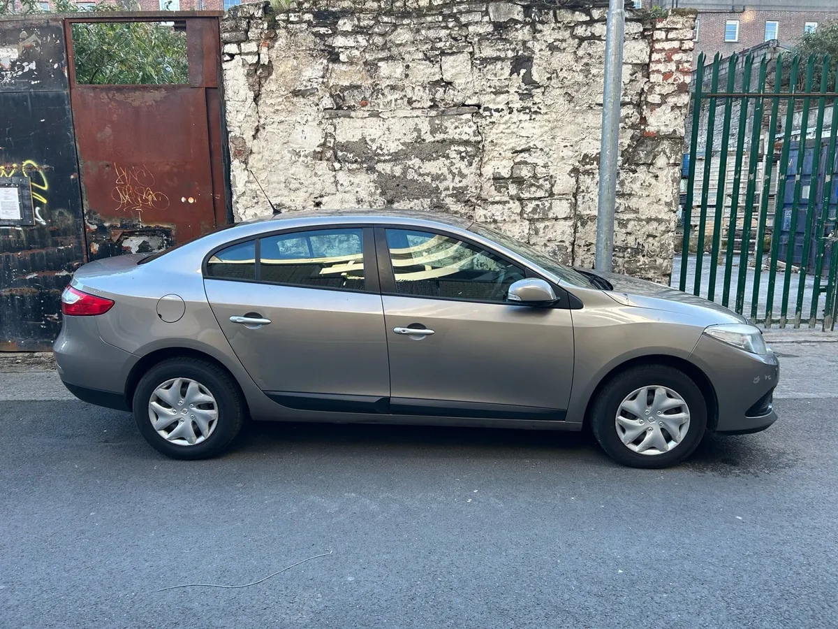 Renault Fluence for sale - Image 2