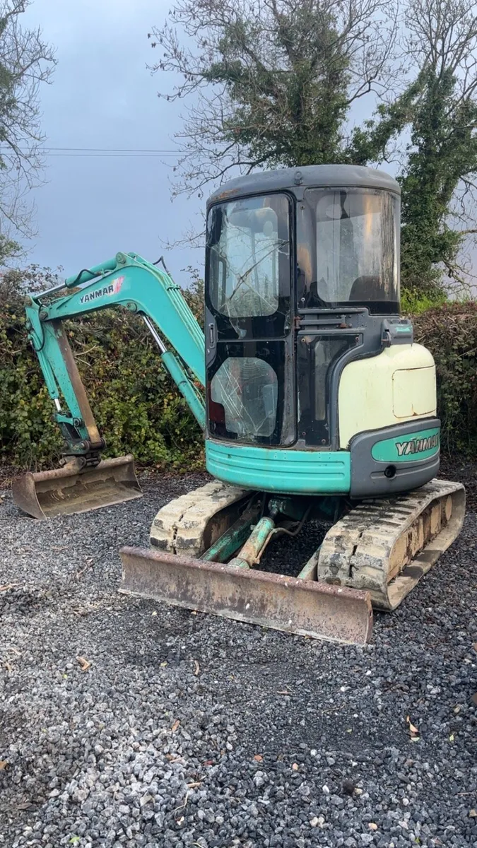Yanmar vio 30 mini digger - Image 2
