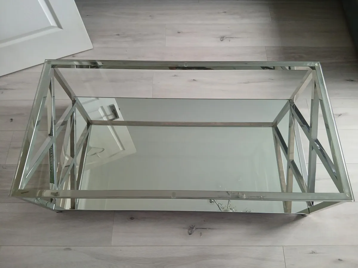Glass coffee table - Image 3