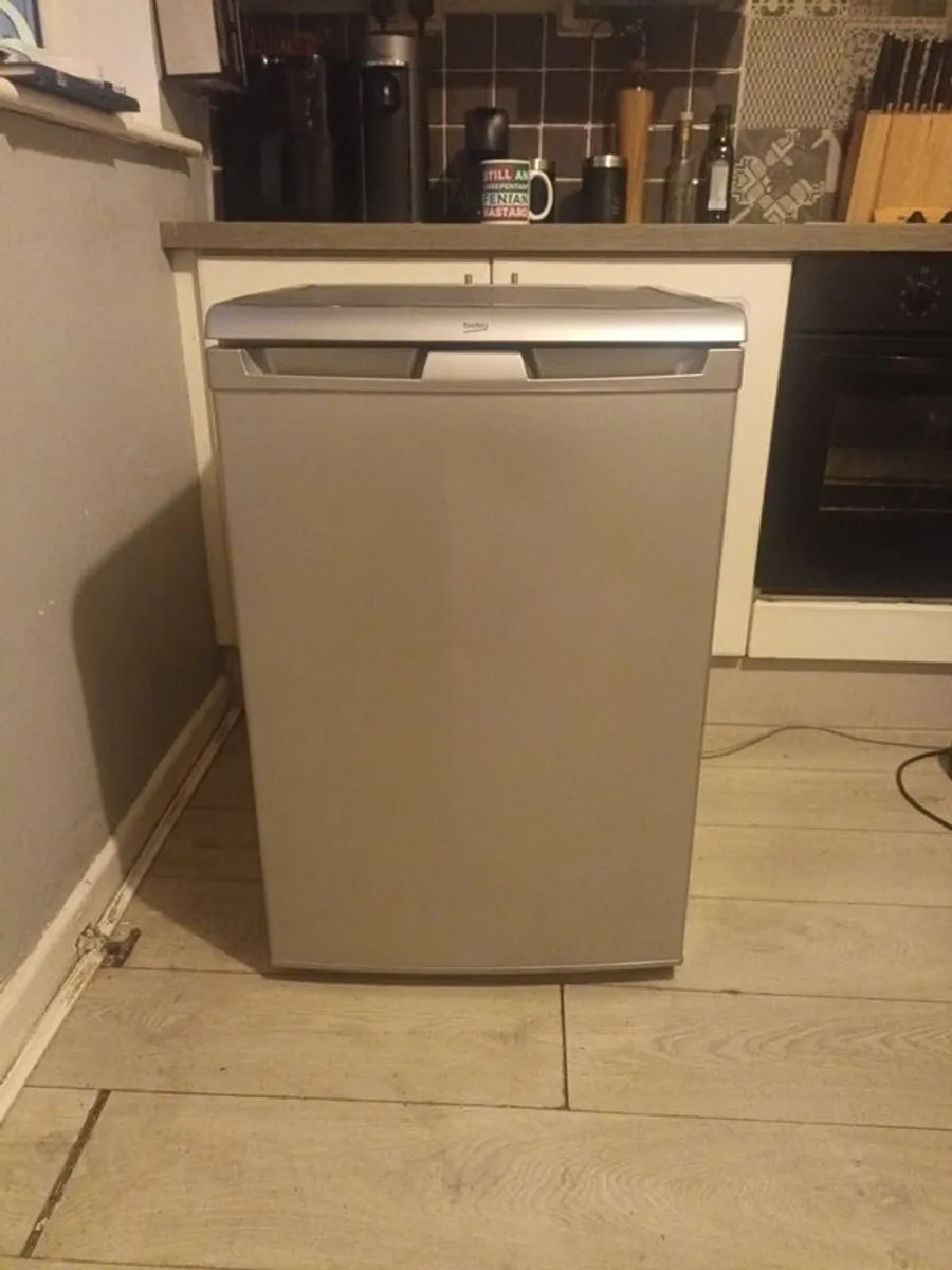 Beko undercounter Fridge - Image 1