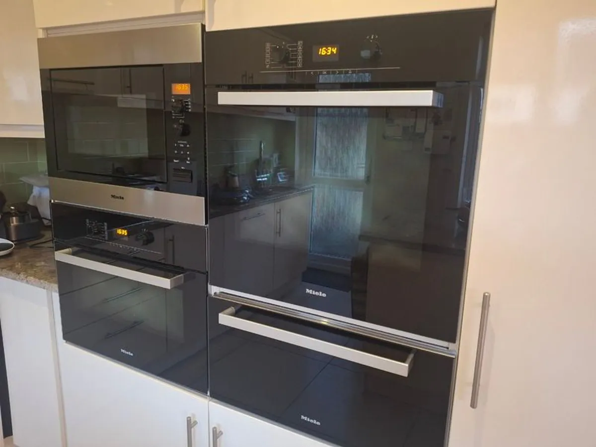 Miele Ovens, Microwave and Heating Drawer - Image 2
