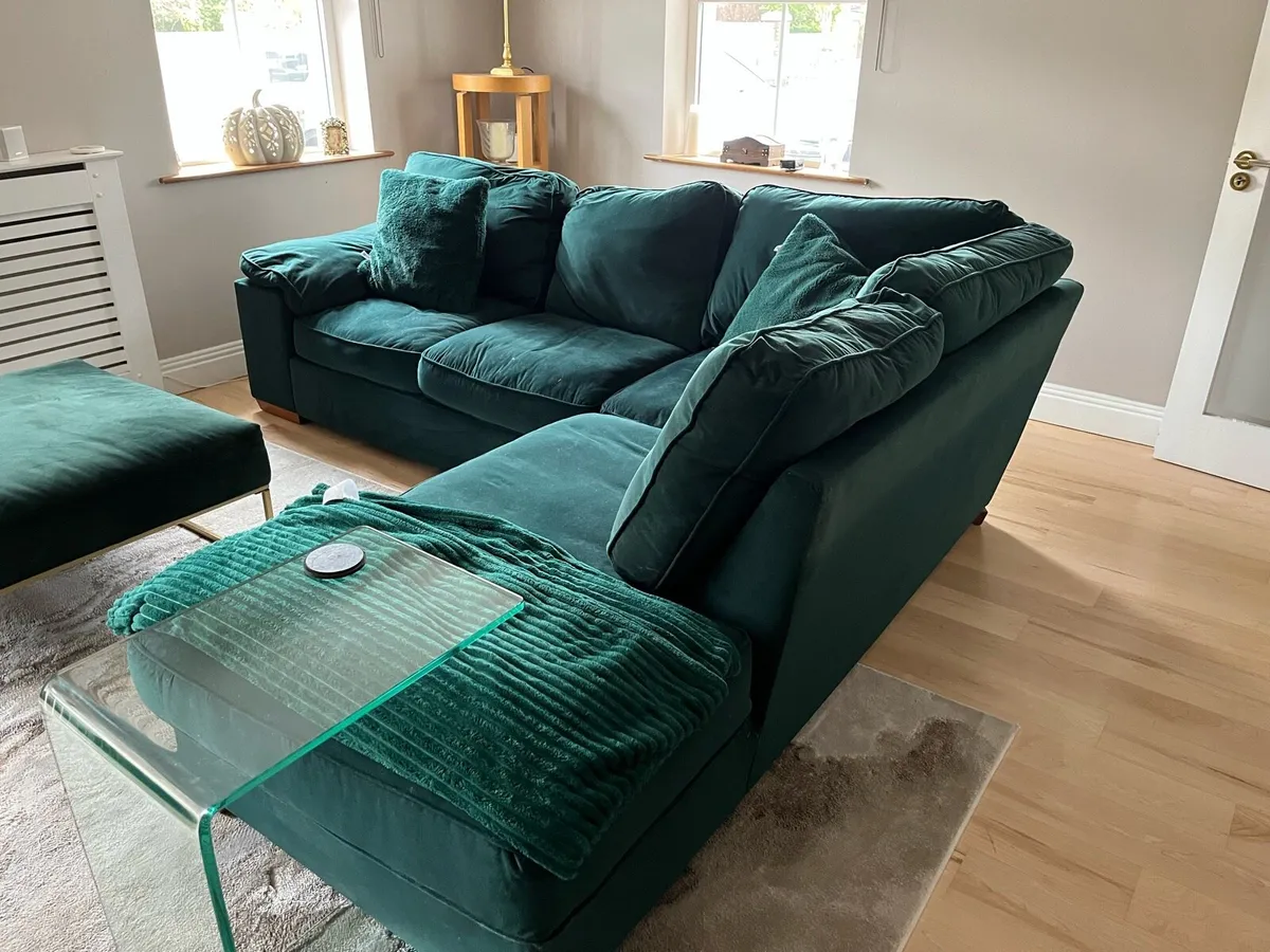 L shaped sofa - Image 3