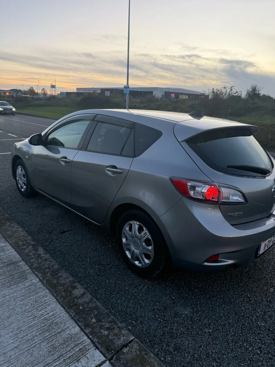 Mazda 3 Axela 1.5 petrol Automatic Nct 5/26 - Image 2