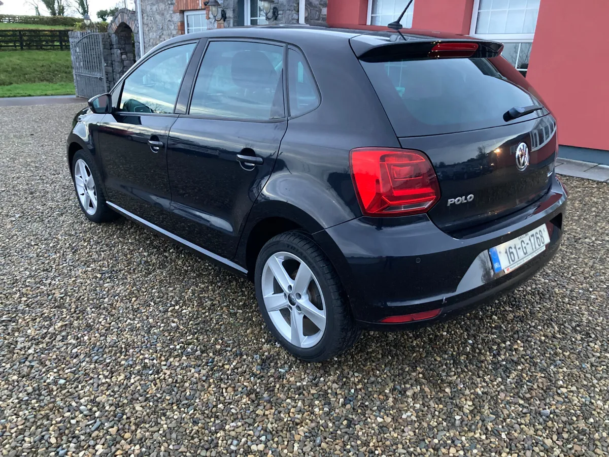 Volkswagen Polo 2016 petrol 1.0 - Image 3