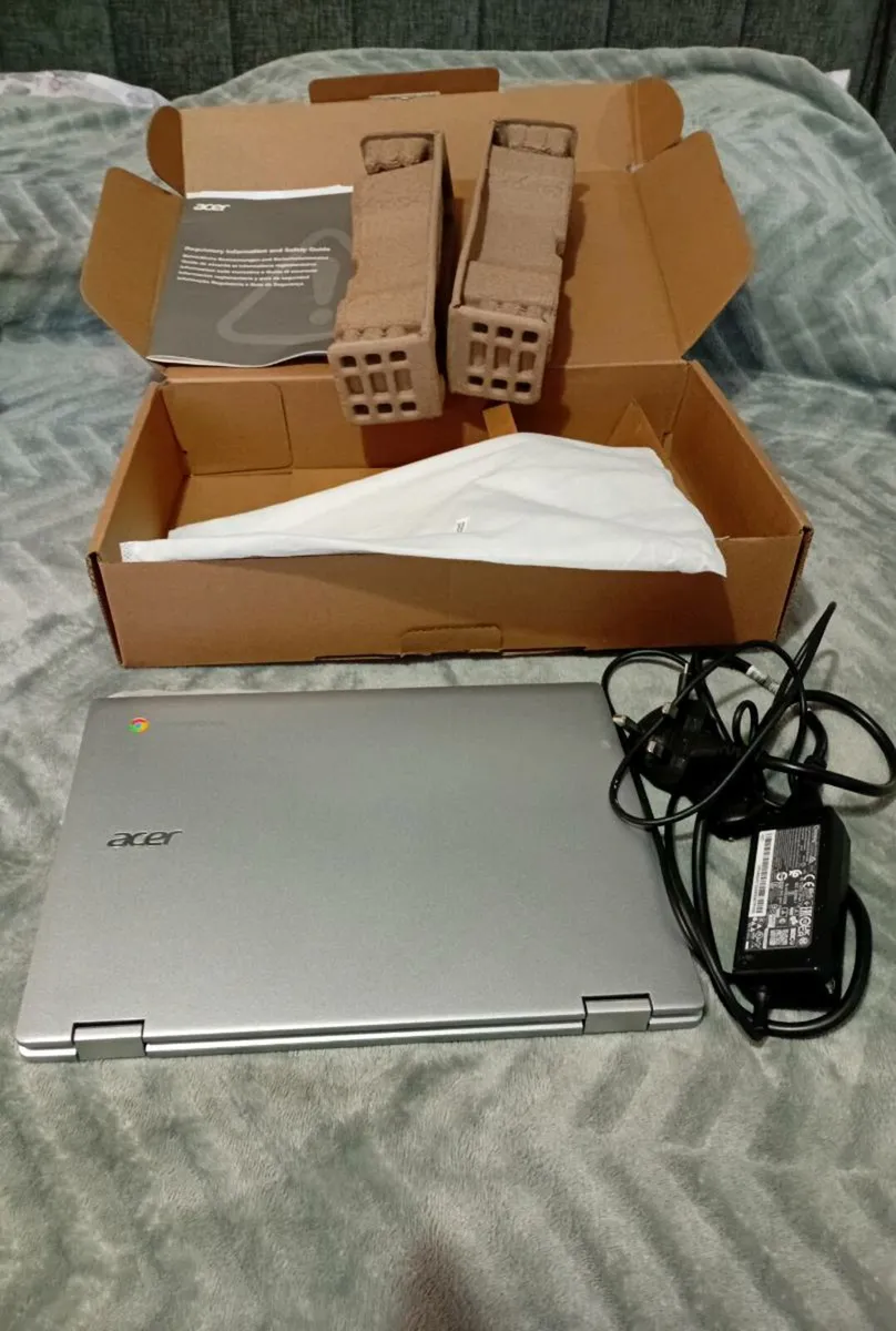 Acer touchscreen chromebook Spin 311 - Image 3