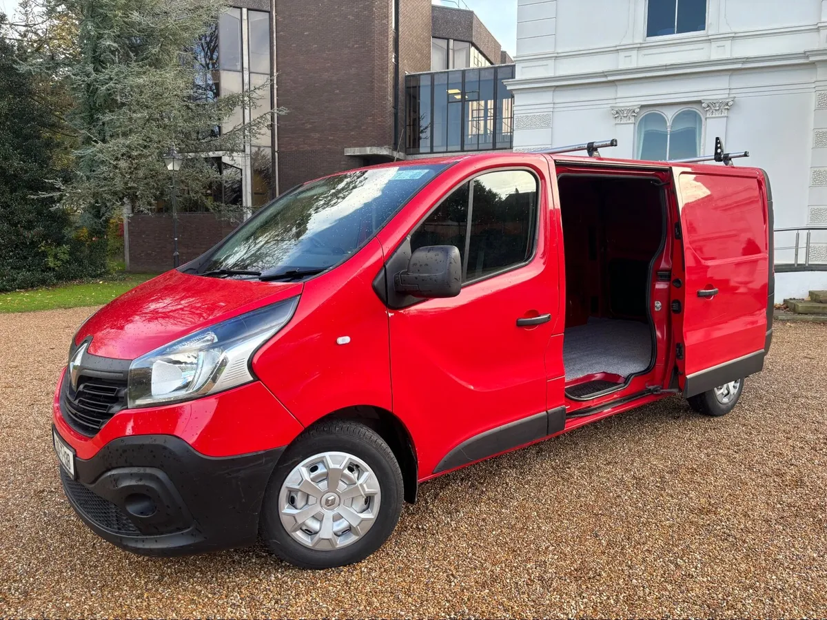 2020 Renault Trafic business, edition 1.6 DCI 6 sp - Image 4