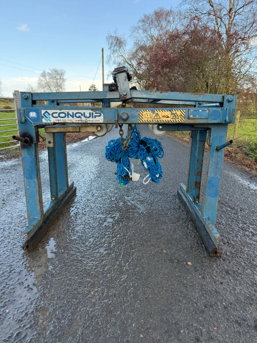 Block Grab - Image 3