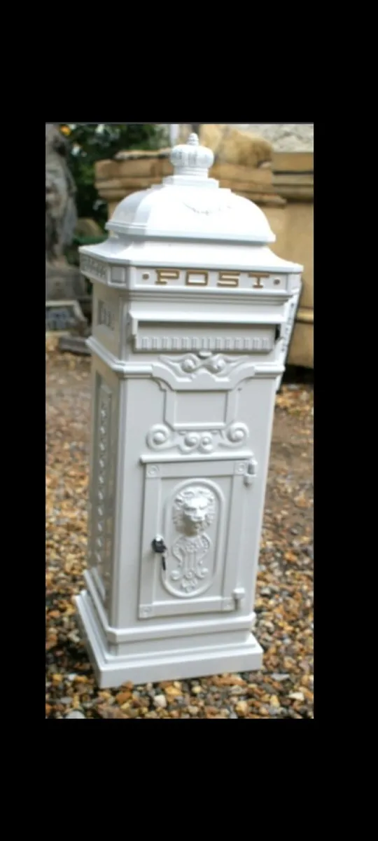 Post Box White Cast Iron - Image 1