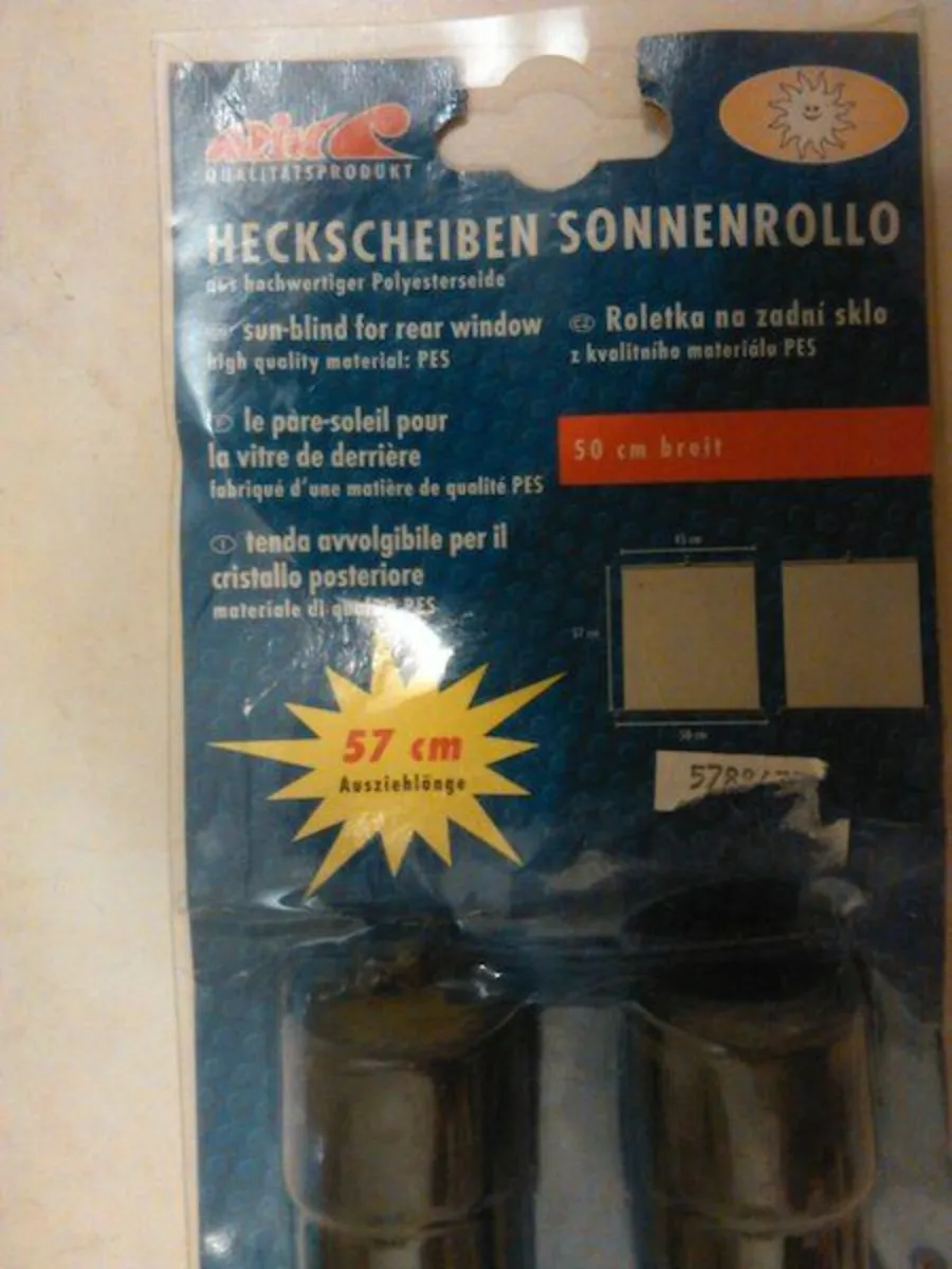 Sun blind car rear window baby seated back-to-fron - Image 3