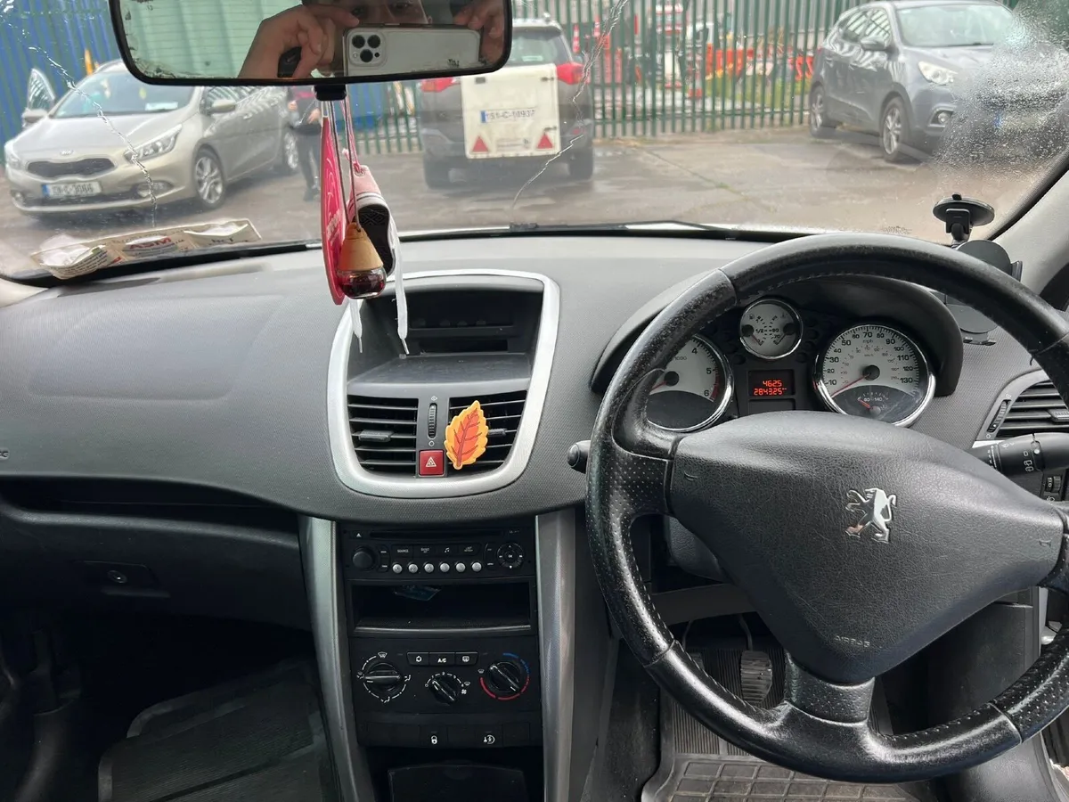 Peugeot 207 2007 - Image 3