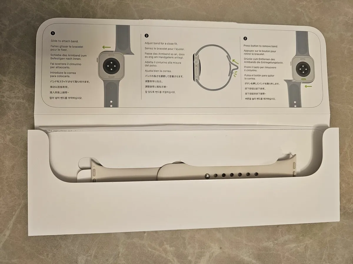 Apple Watch SE 40mm - Image 4