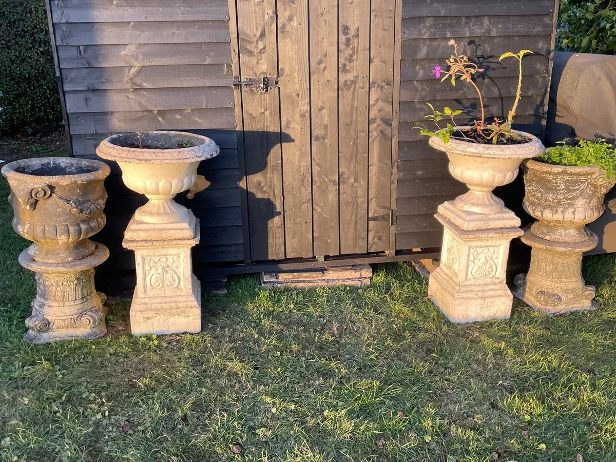 Concrete pots + stands (extreme heavy) - Image 3