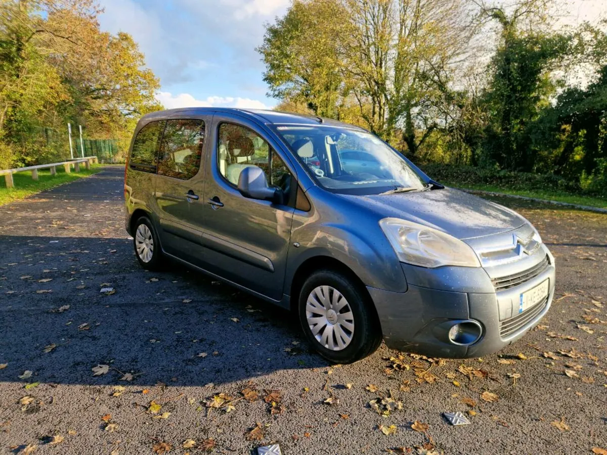 2011 Citroen Berlingo Wheelchair Accessible - Image 2