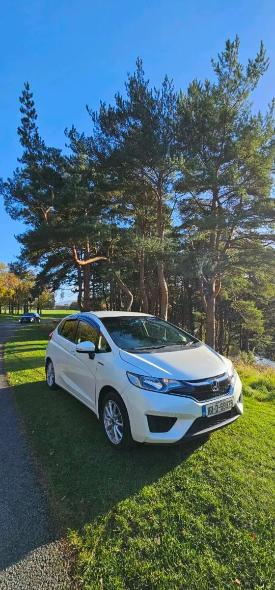 HONDA FIT 1.5 Hybride Patrol 32429 KM NCT 01,07 27 - Image 2