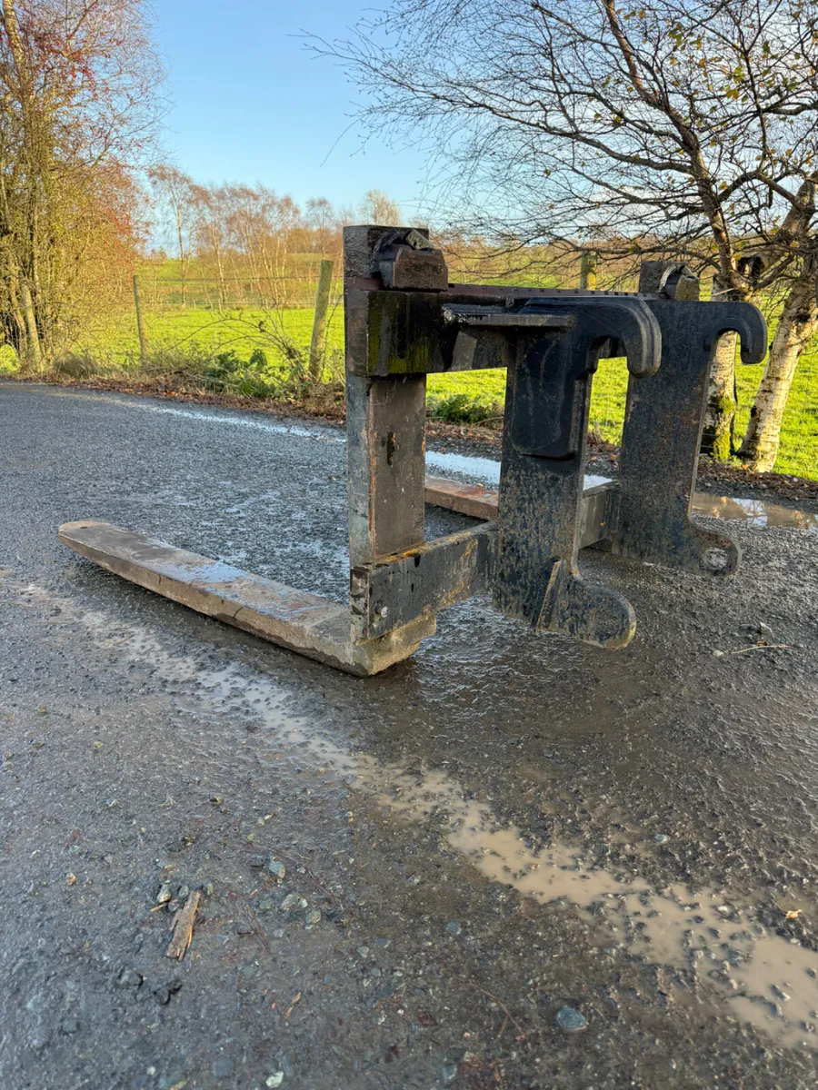 Loader Pallet Forks - Image 3