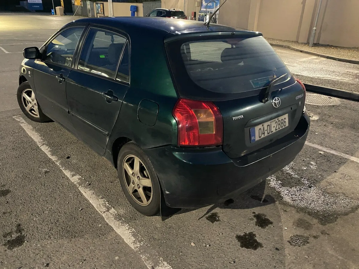 Toyota Corolla 2004 - Image 3