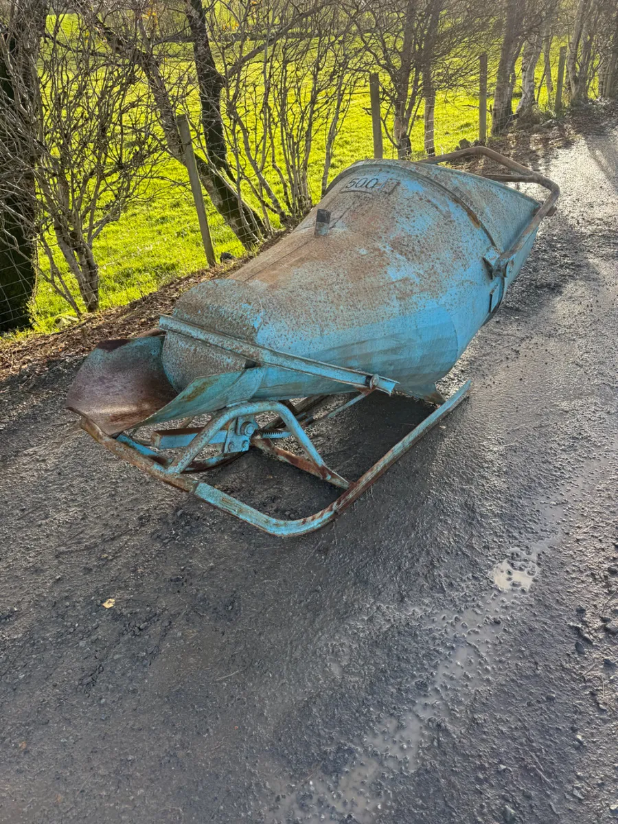 Concrete Skip - Image 1