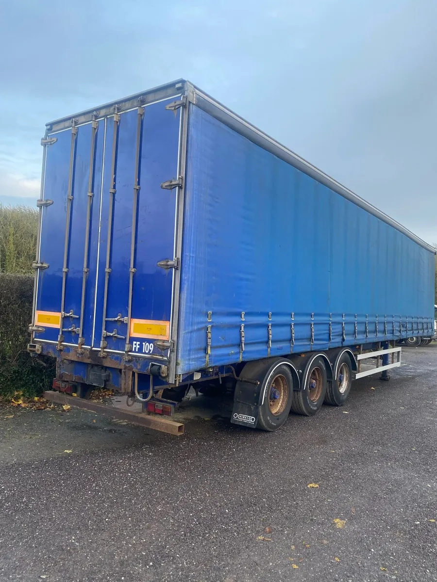 Sdc curtinsider - Image 4