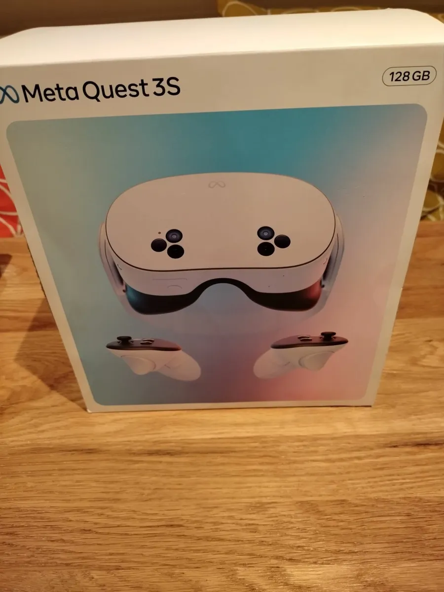 VR Meta Quest Headset 3S 128GB - Image 2