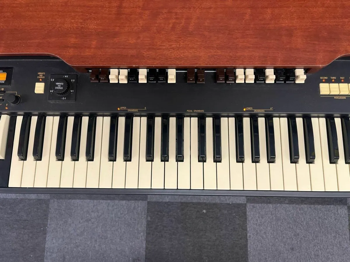 Hammond XK-3 Electric Organ - Image 4