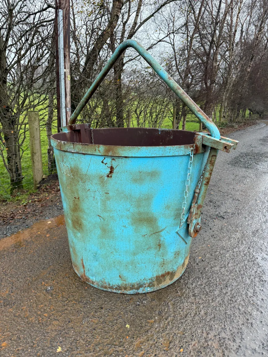 Bucket Skip - Image 2