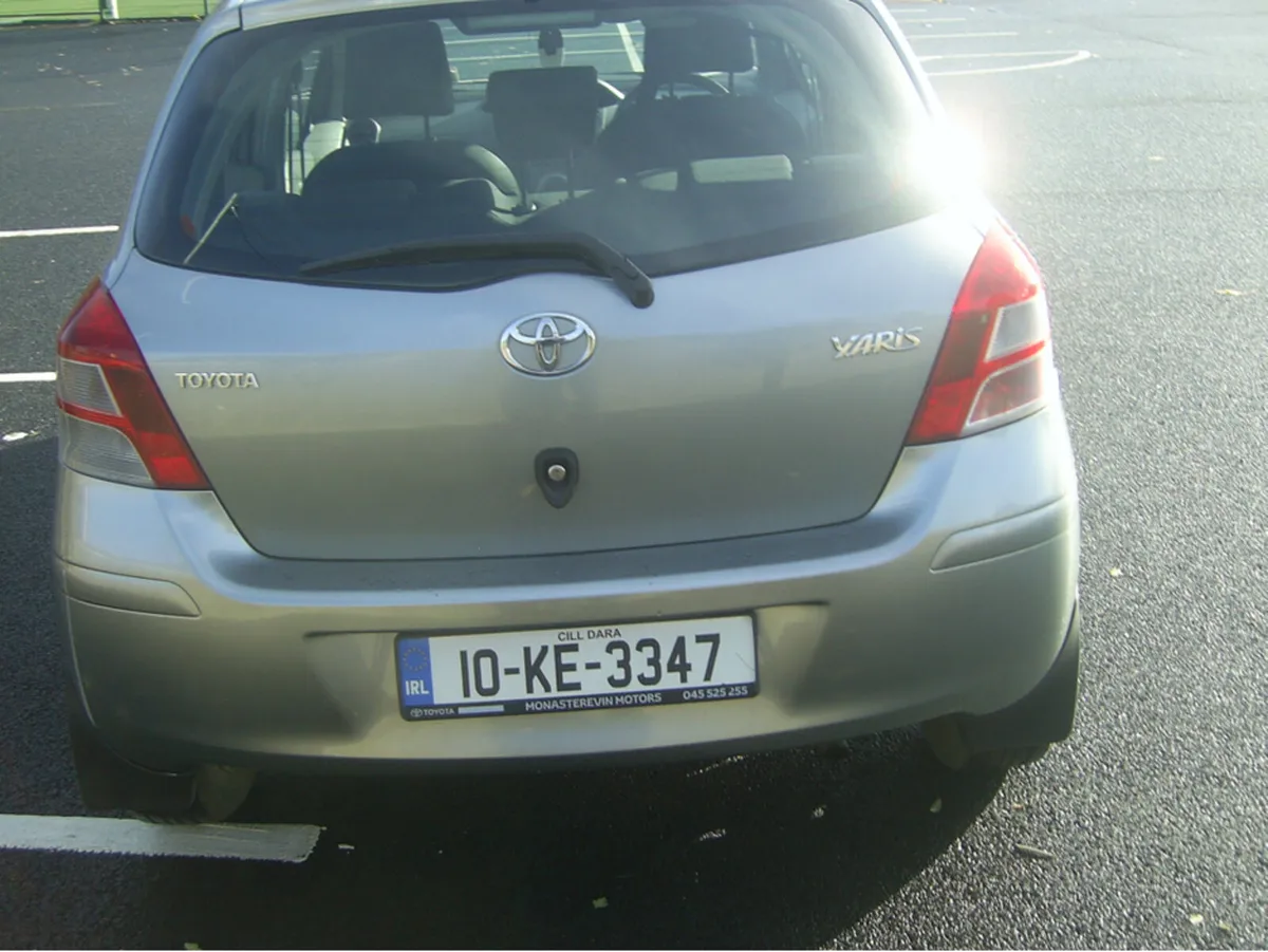 Toyota Yaris MC 1.0 TERRA 5DR - Image 4