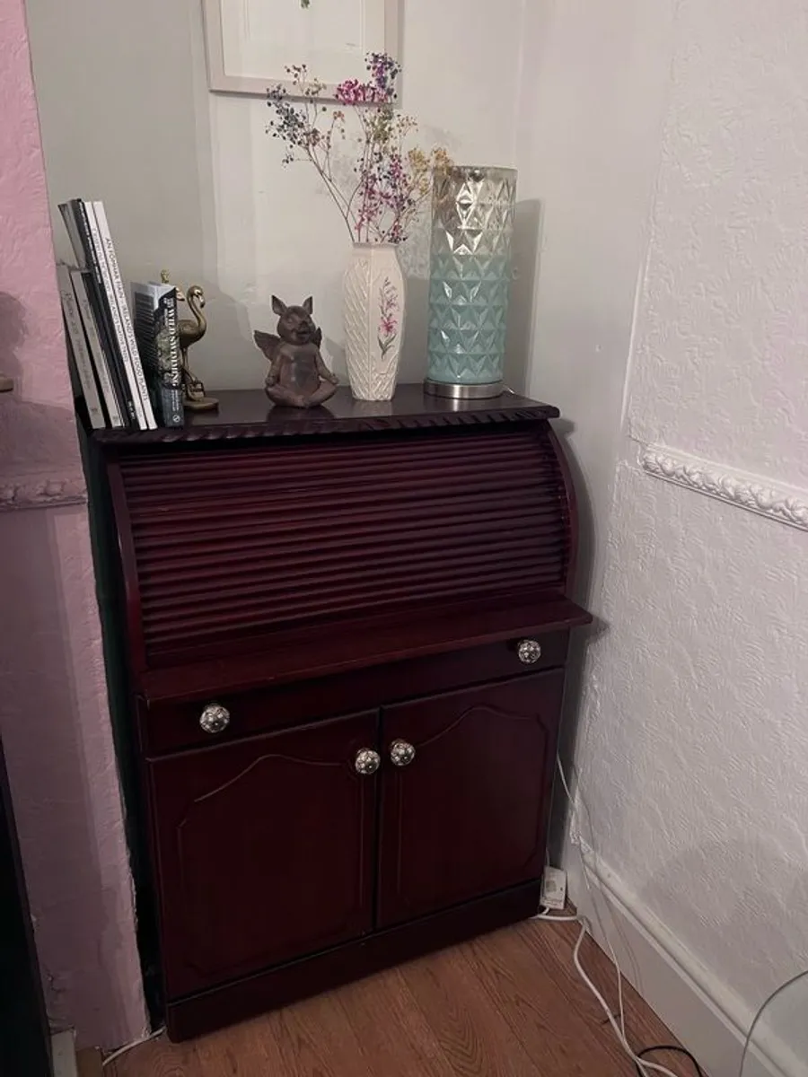 writing bureau - Image 1