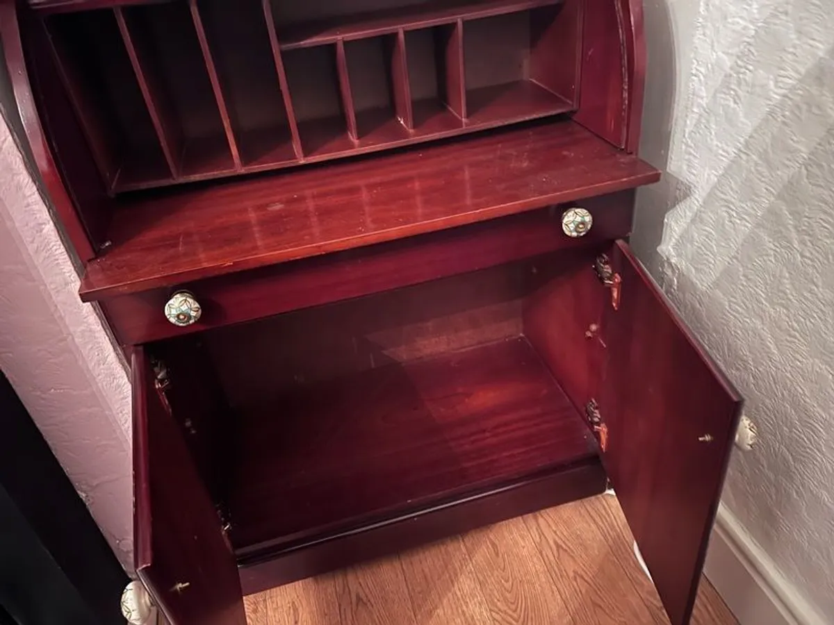 writing bureau - Image 3