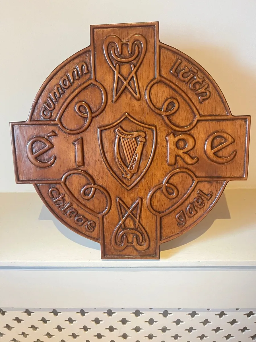 Mahogany GAA shield - Image 1