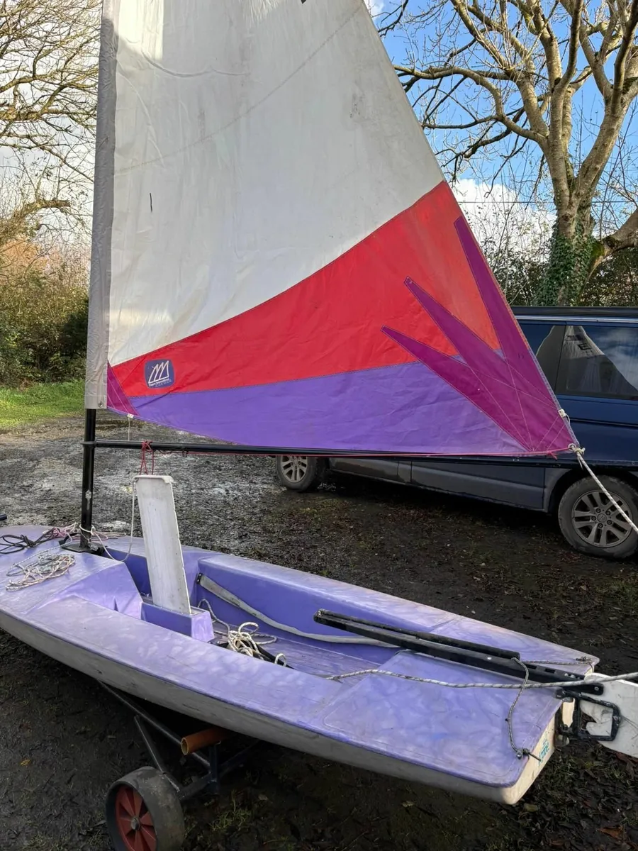 Topper Sailing Dinghy - Image 1