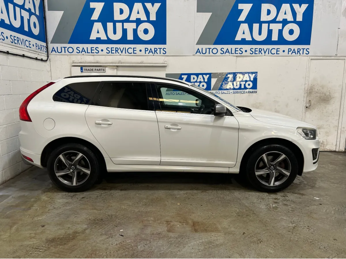 Volvo XC60 2.0 R-DESIGN D4 181BHP 5DR - Image 3