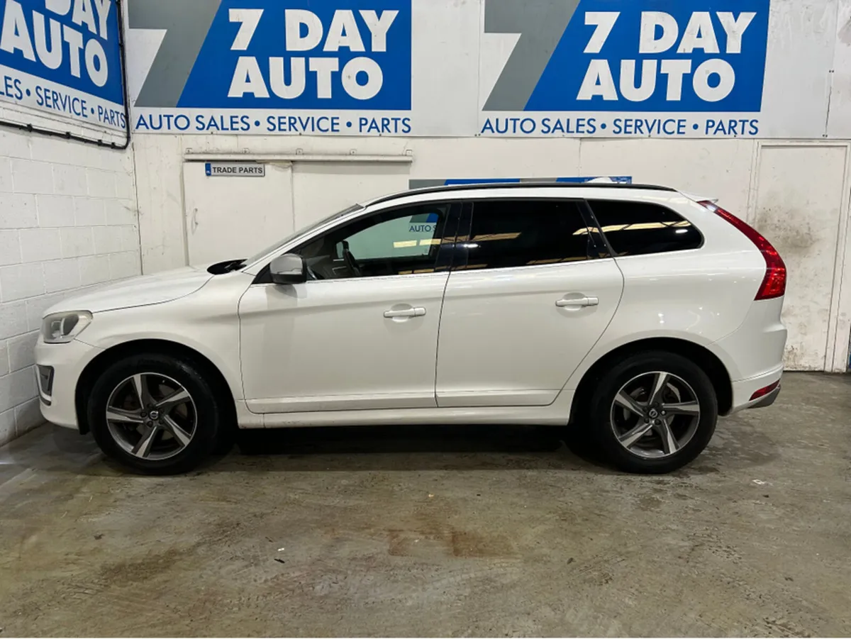 Volvo XC60 2.0 R-DESIGN D4 181BHP 5DR - Image 4