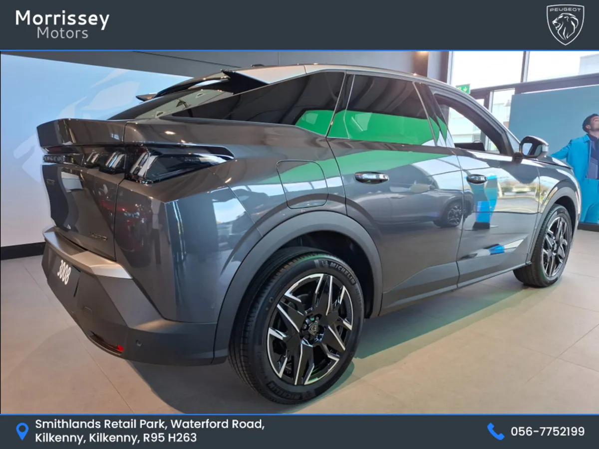 Peugeot 3008 HYBRID 145BHP e-DCS6 - Image 4
