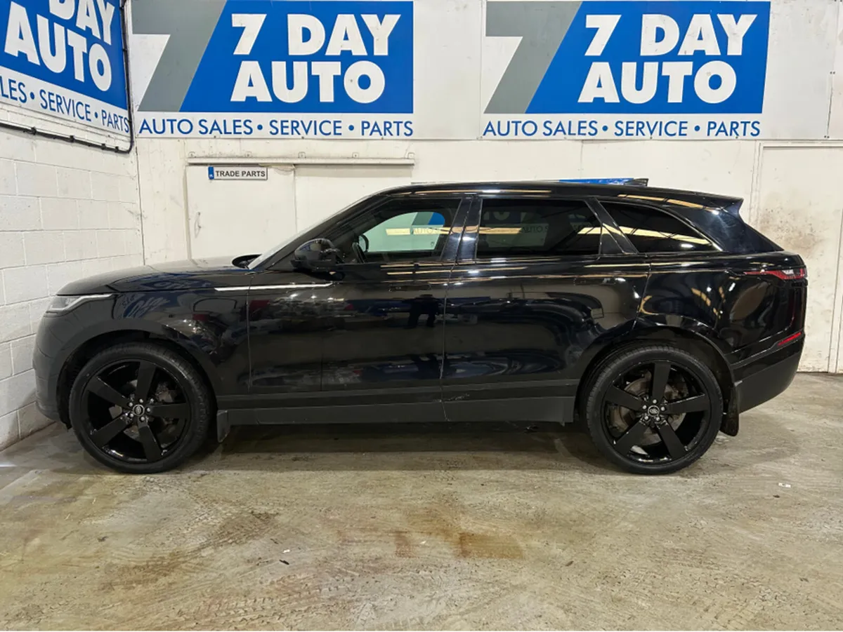 Land Rover Range Rover Velar VELAR 2.0 TD4 5DR - Image 4