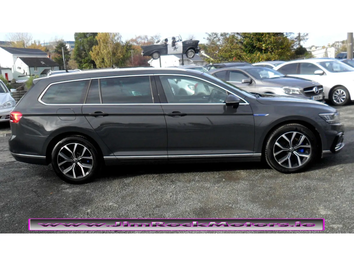 Volkswagen Passat GTE S-A DSG - Image 4