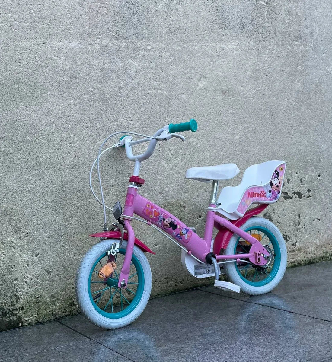 Girls bike 12" wheels - Image 3