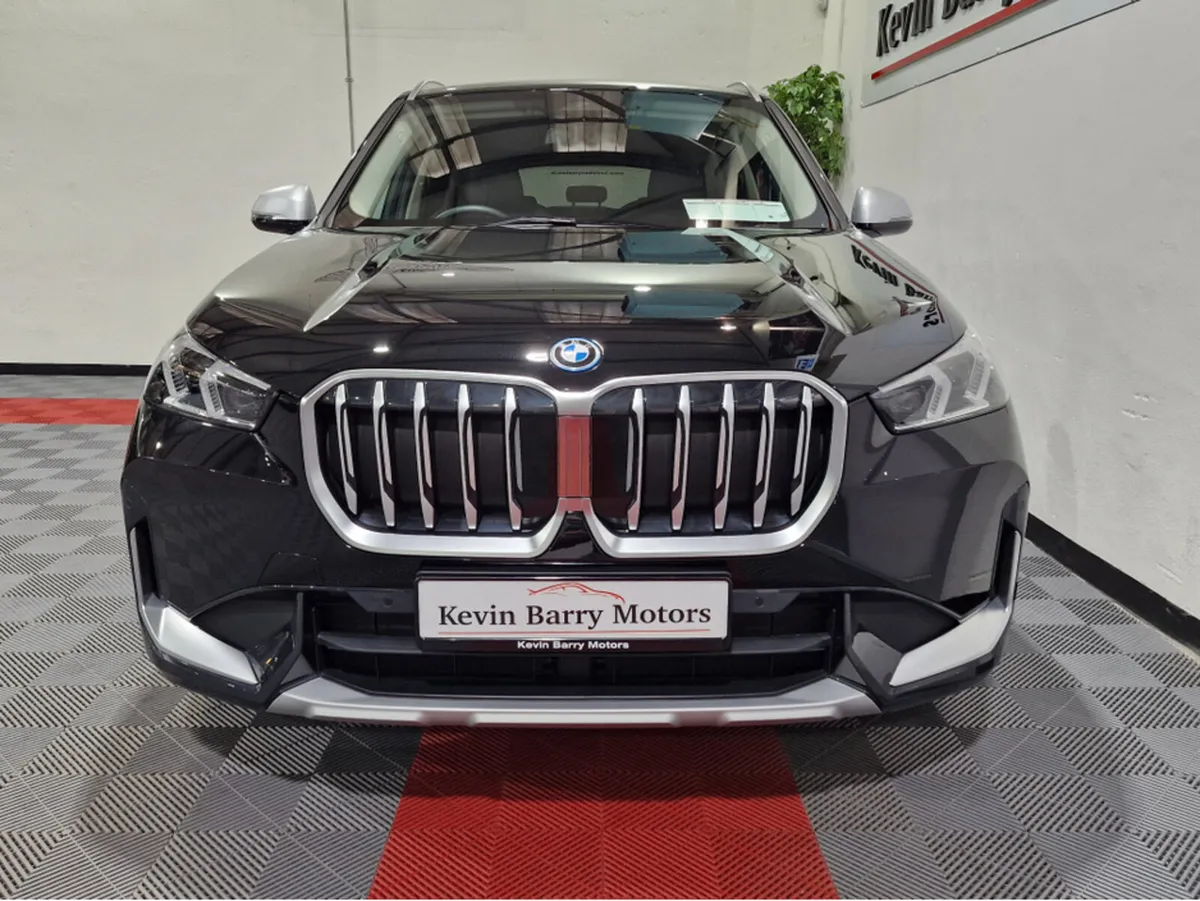 BMW X1 30E XLINE X-DRIVE (NEW MODEL) AUTOMATIC **O - Image 2