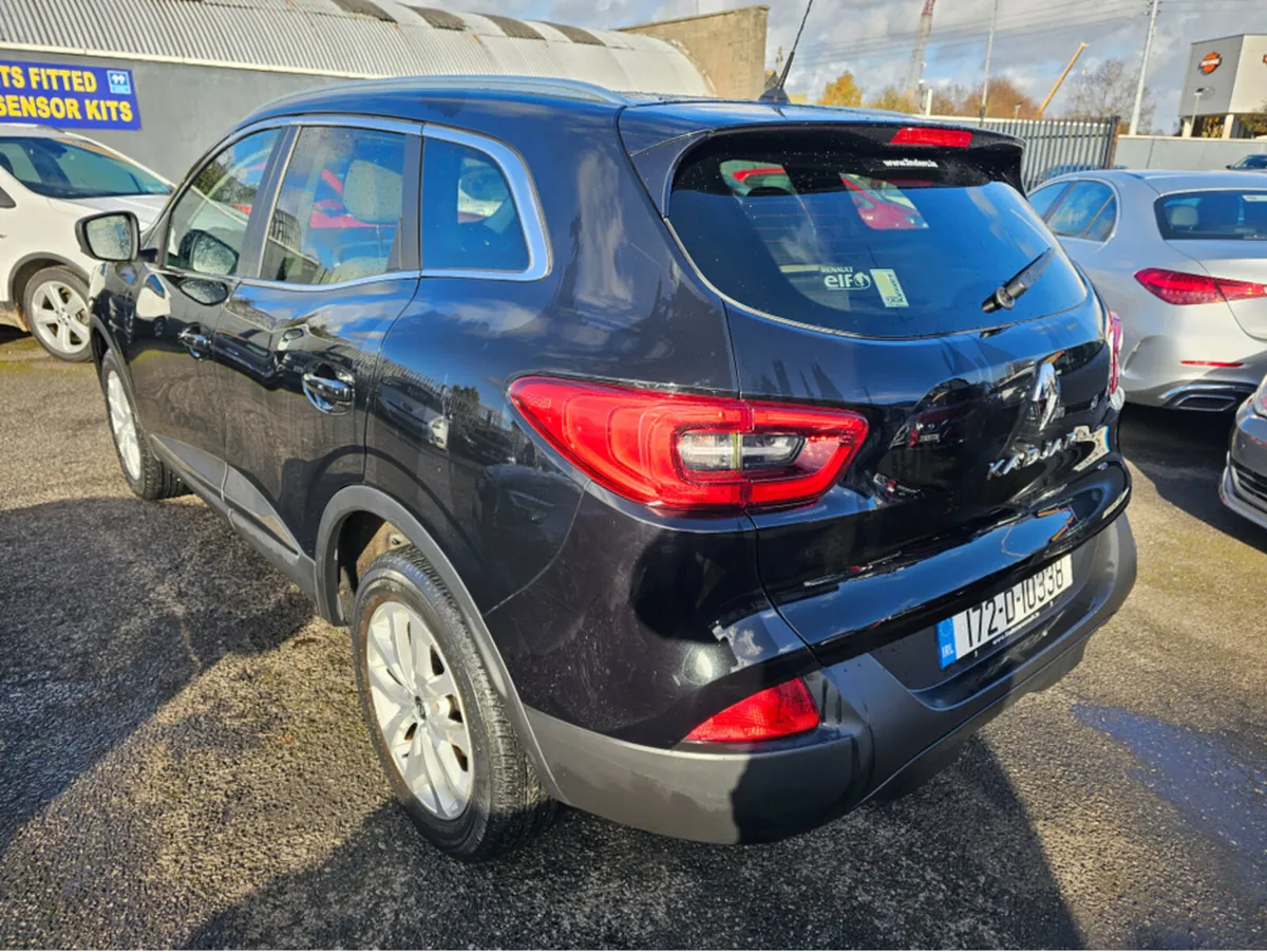 Renault Kadjar DYNAMIQUE ** FULL LEATHER INTERIOR - Image 2