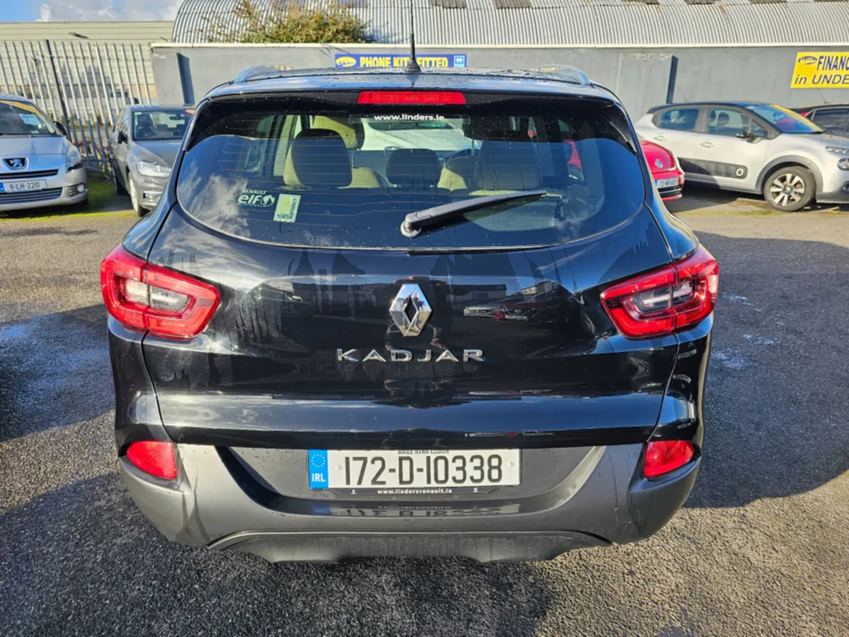 Renault Kadjar DYNAMIQUE ** FULL LEATHER INTERIOR - Image 3