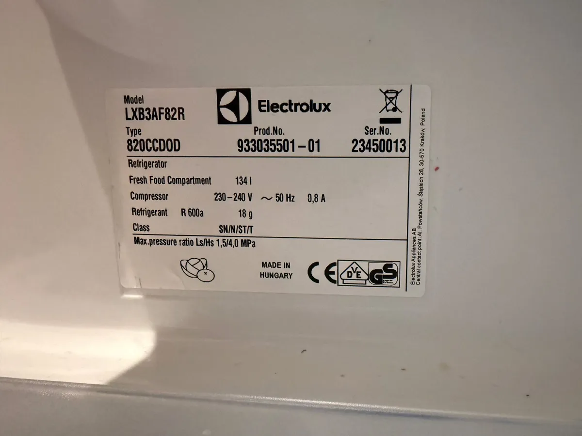 Electrolux Integrated Fridge - Image 2