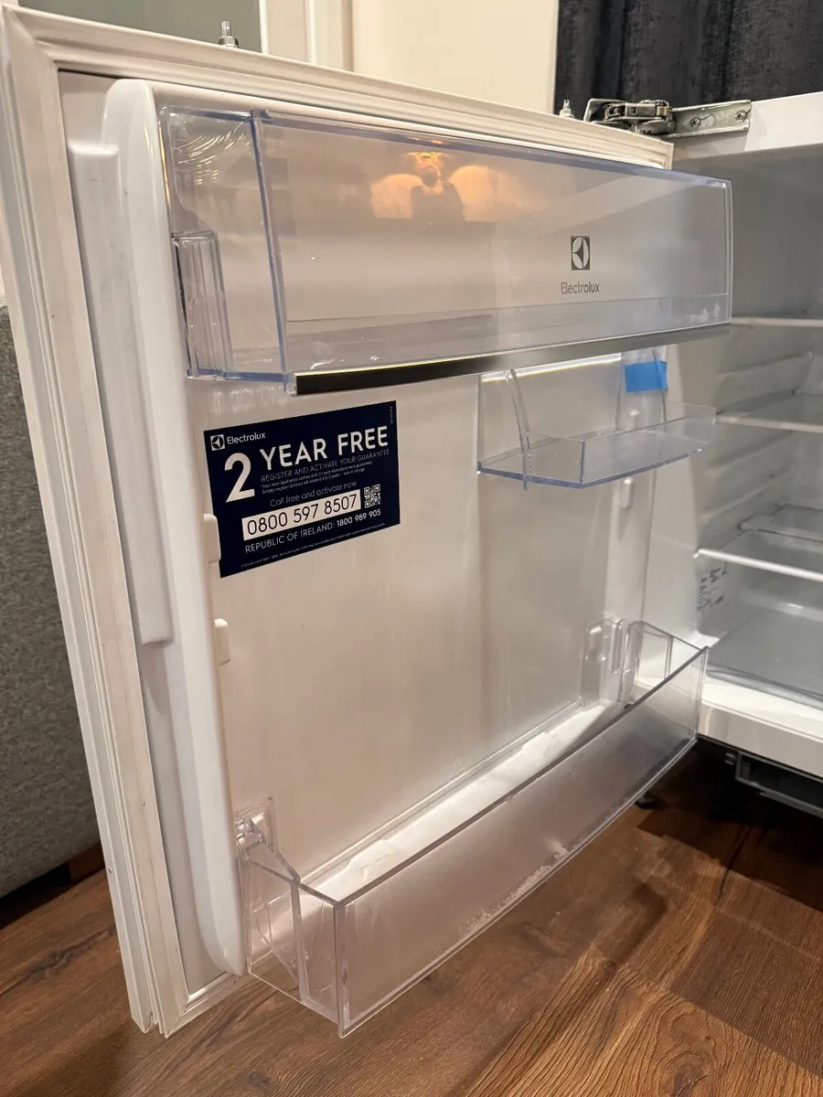 Electrolux Integrated Fridge - Image 3