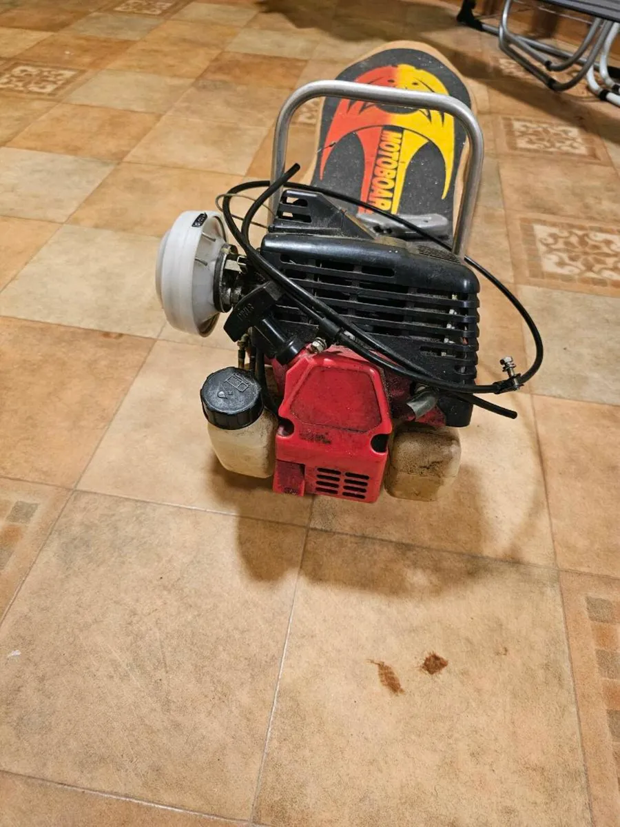 Motorised Skateboard - Image 3