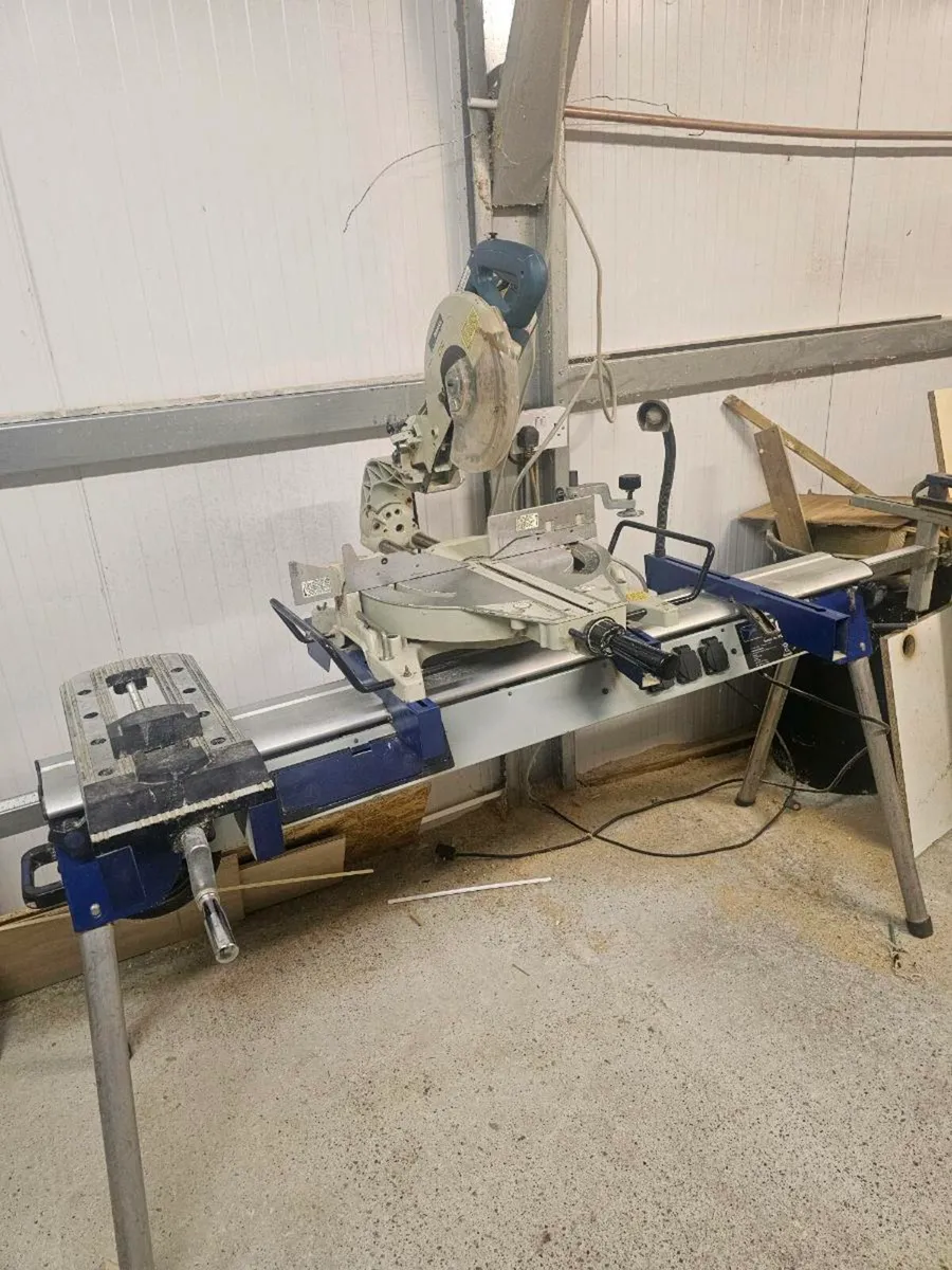 Mitre saw and stand. - Image 4