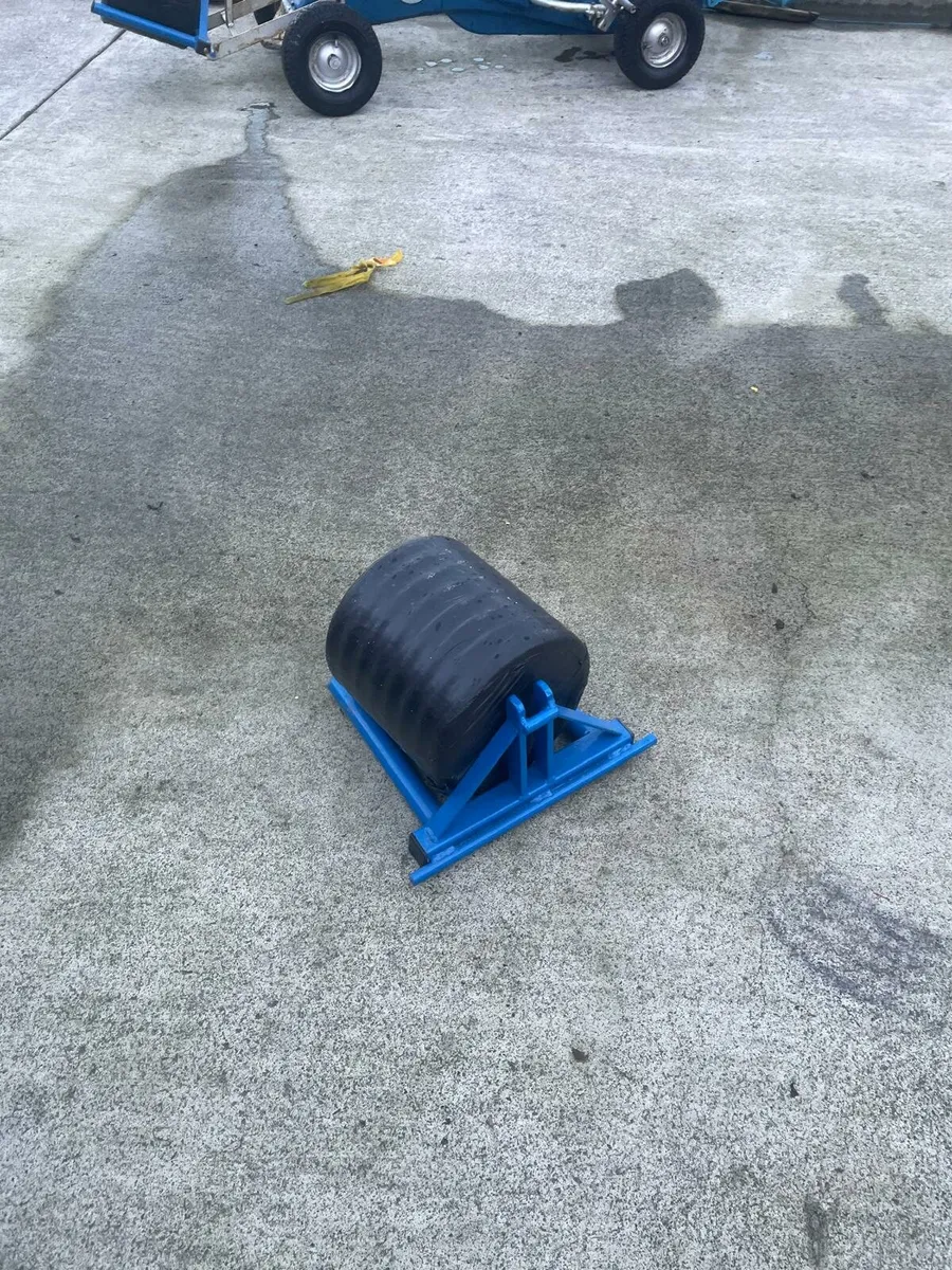 Single bale lifter for go kart or tractor - Image 2