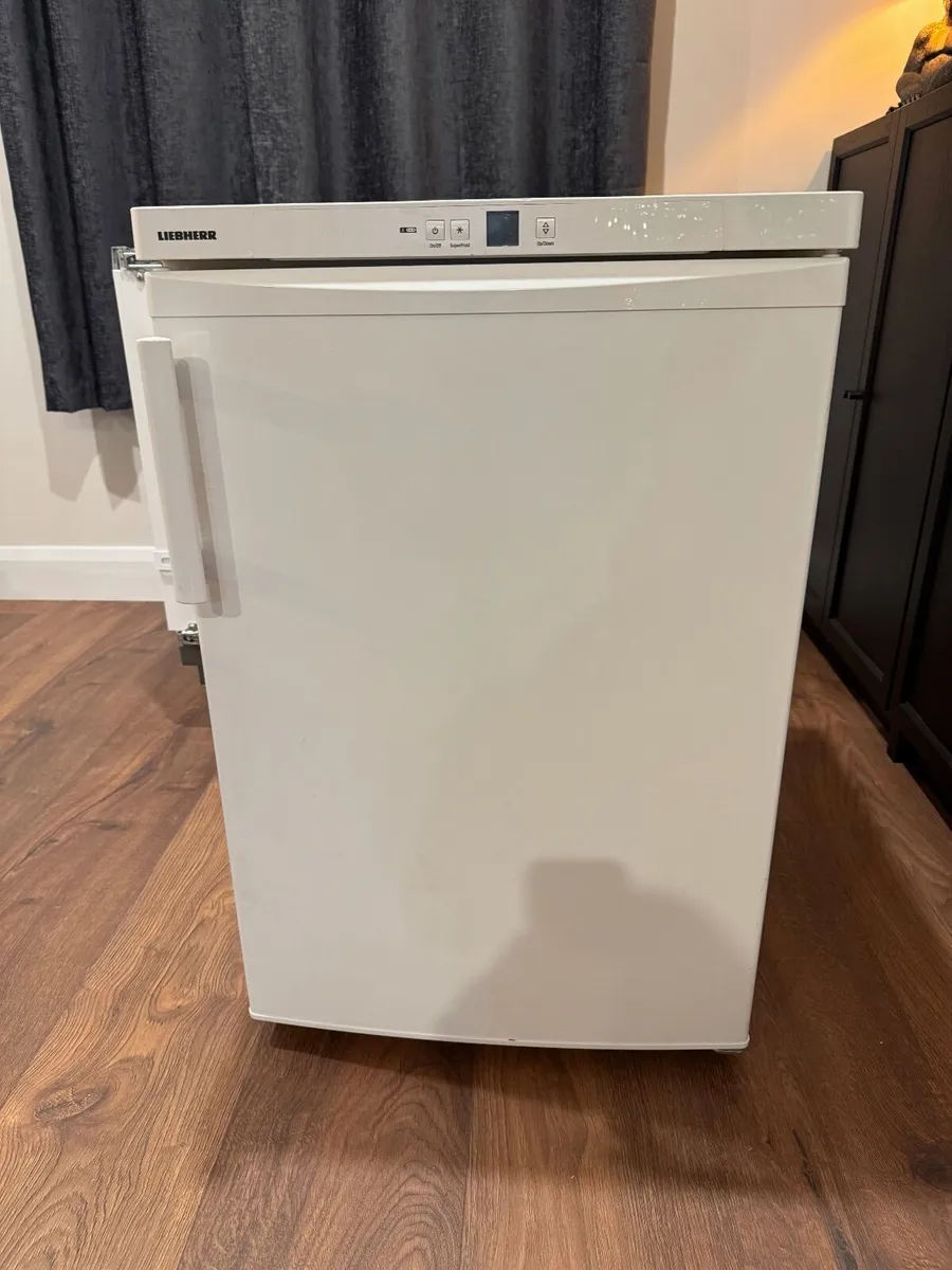 Liebherr Under Counter Freezer - Image 3