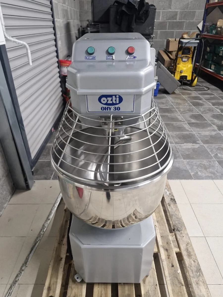 30L Dough Mixer - Image 1